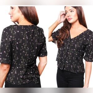 NWT Elodie Women's Long Floral Print Button Down Top size small corset back